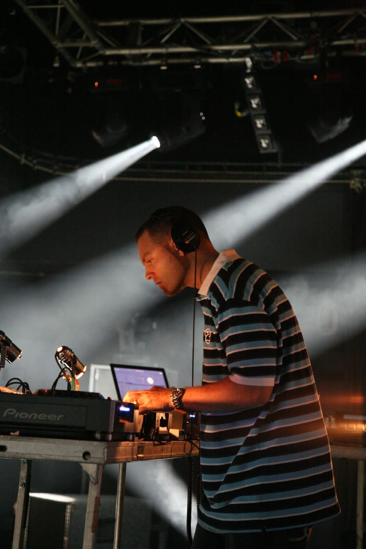 DJ Shadow