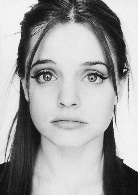 Mena Suvari Mena Suvari