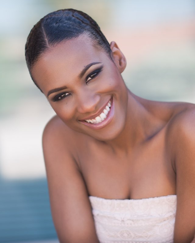Vicky Jeudy.
