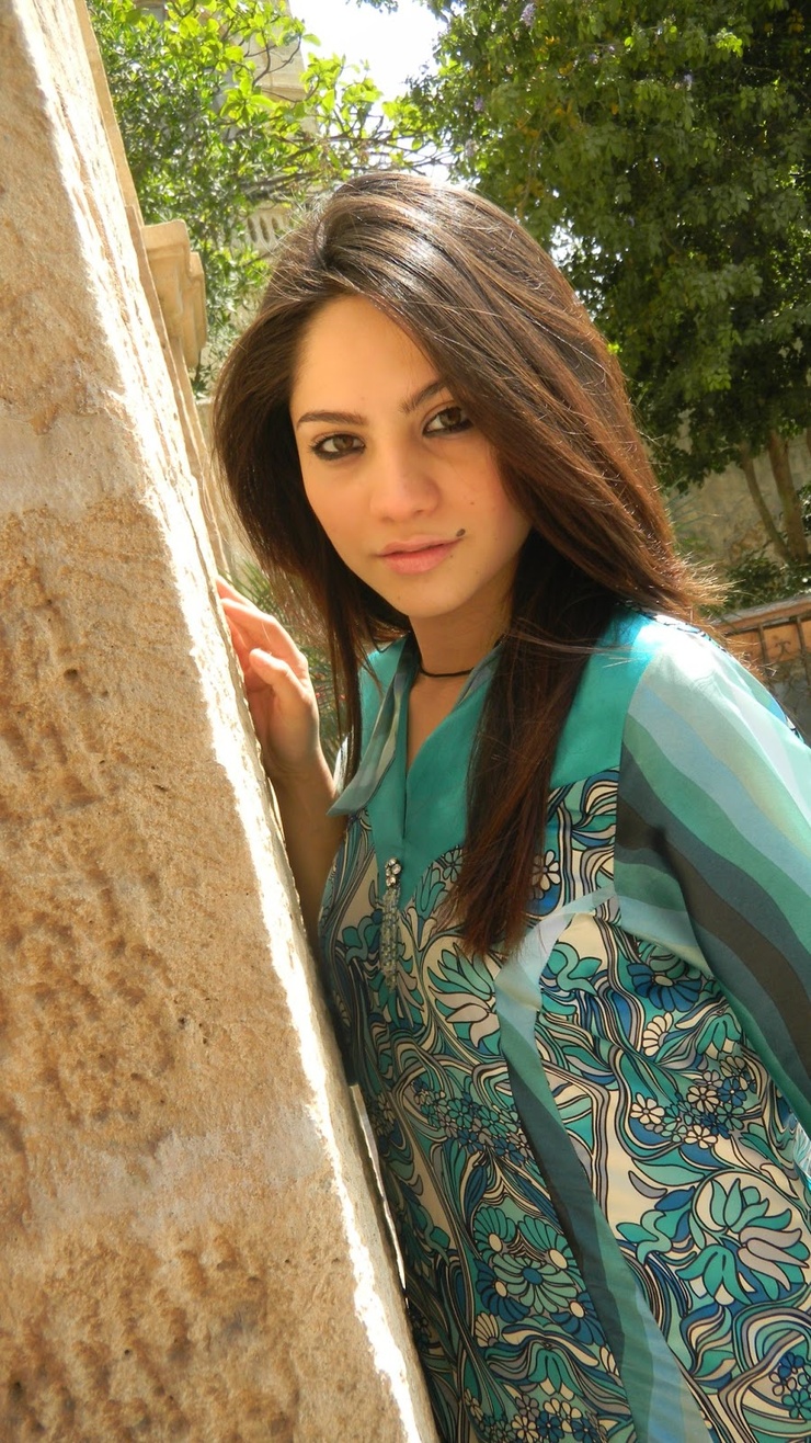 Neelam Muneer Neelam Muneer