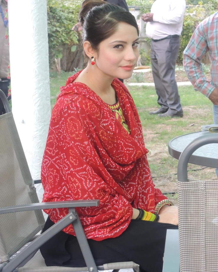 Neelam Muneer