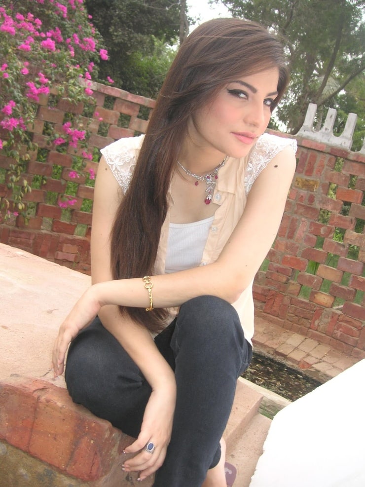 Neelam Muneer