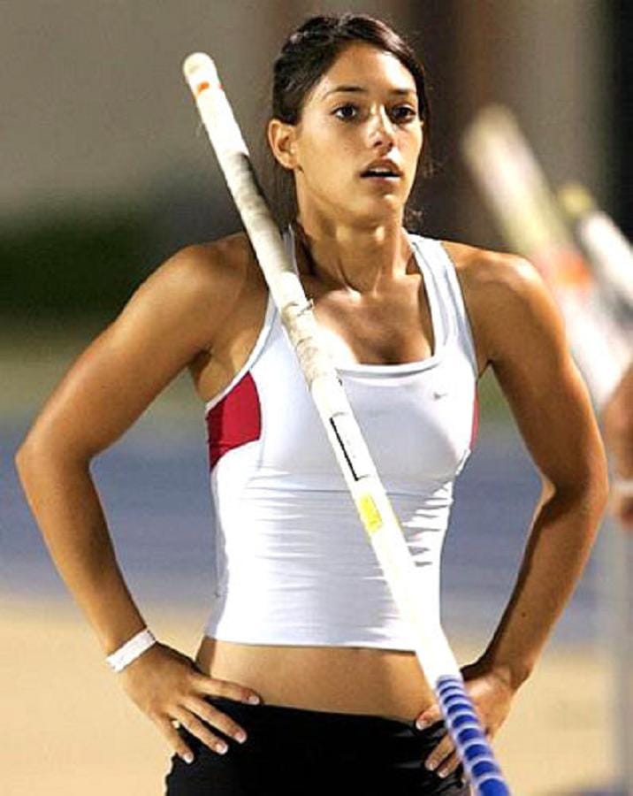 Allison Stokke Allison Stokke