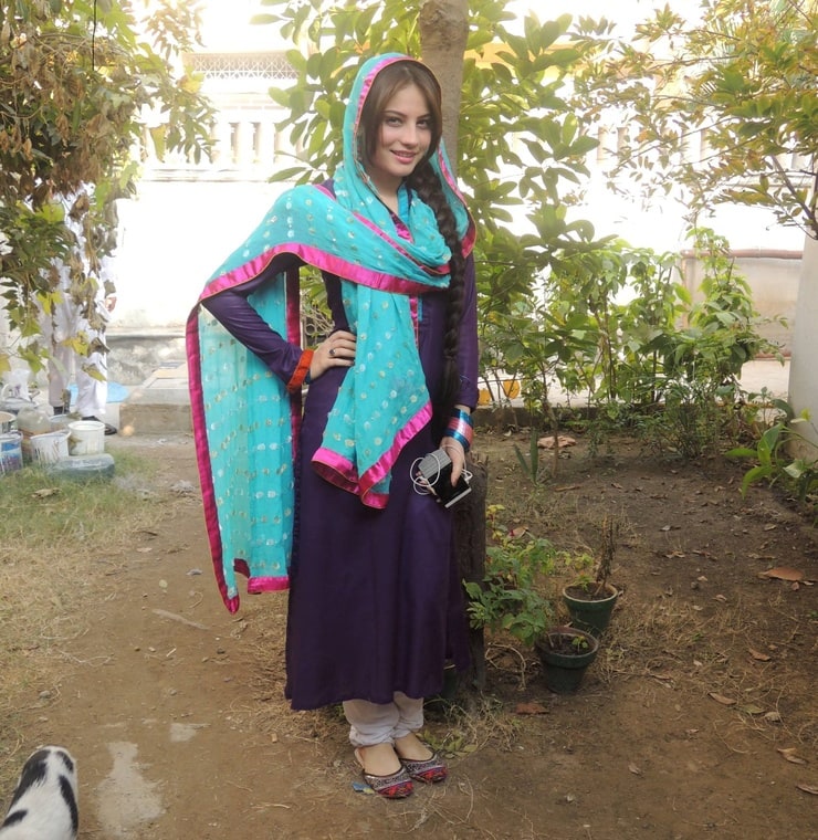 Neelam Muneer