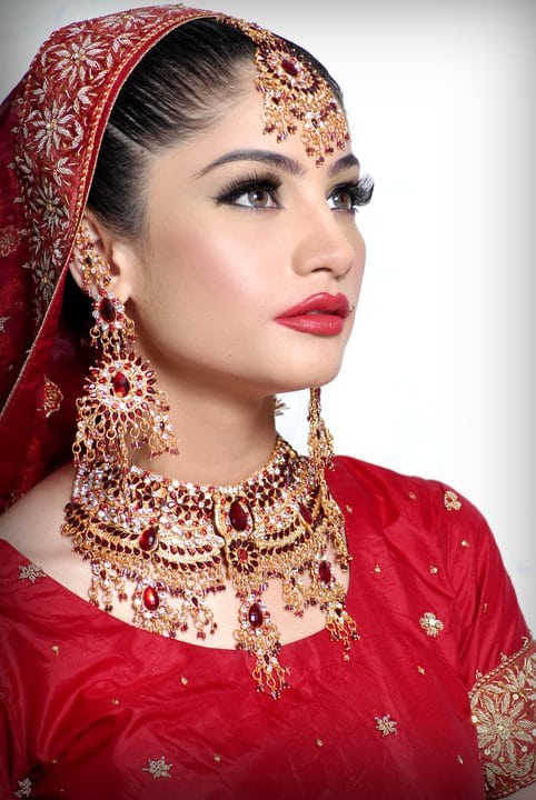 Neelam Muneer