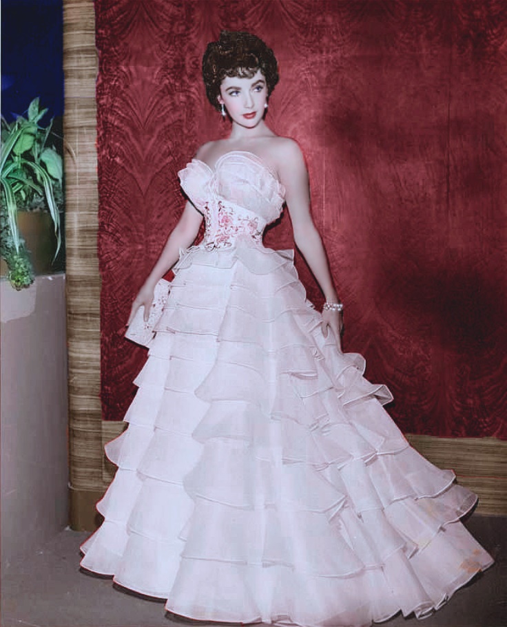 Elizabeth Taylor Elizabeth Taylor