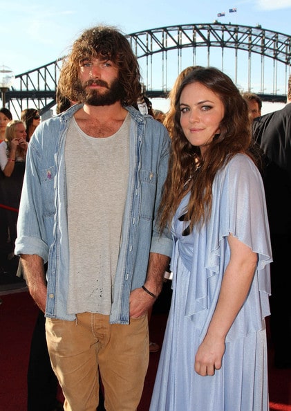 Angus & Julia Stone