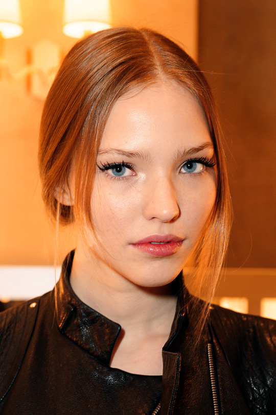 Sasha Luss Sasha Luss