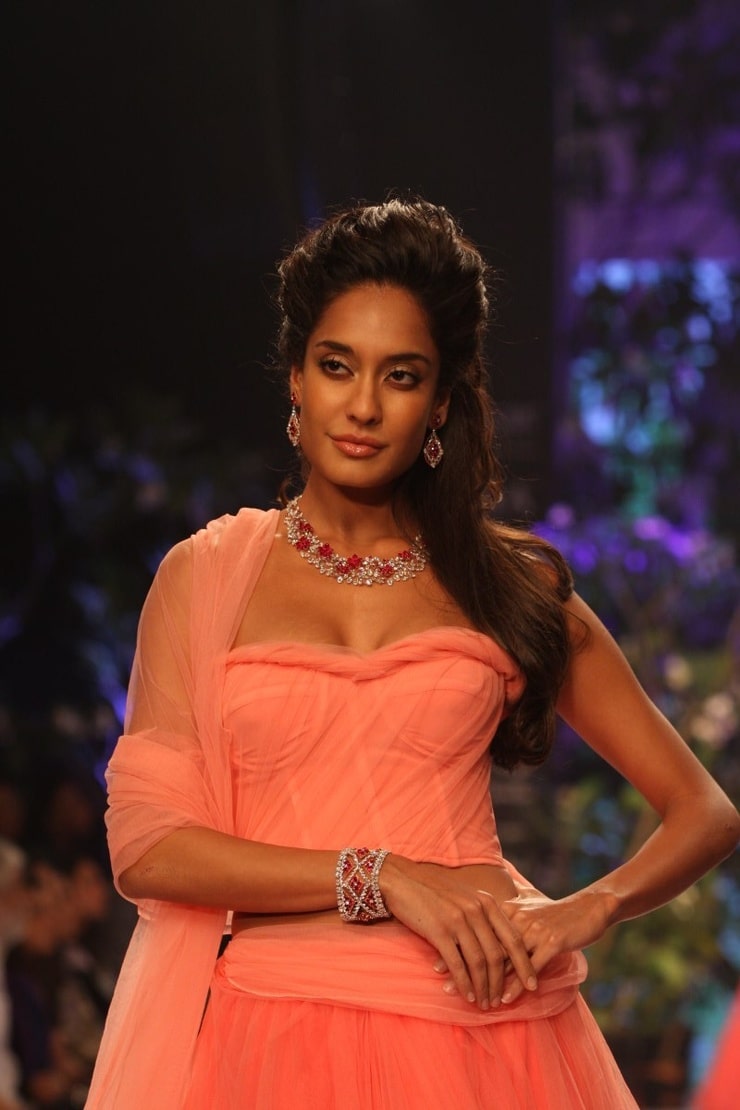 Lisa Haydon