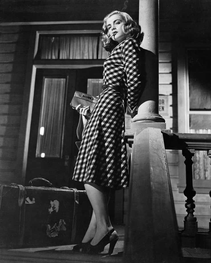 Lizabeth Scott