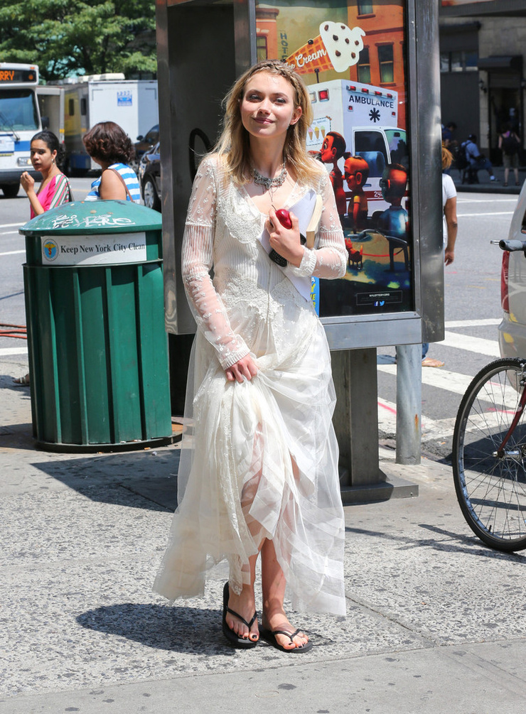 Imogen Poots Imogen Poots