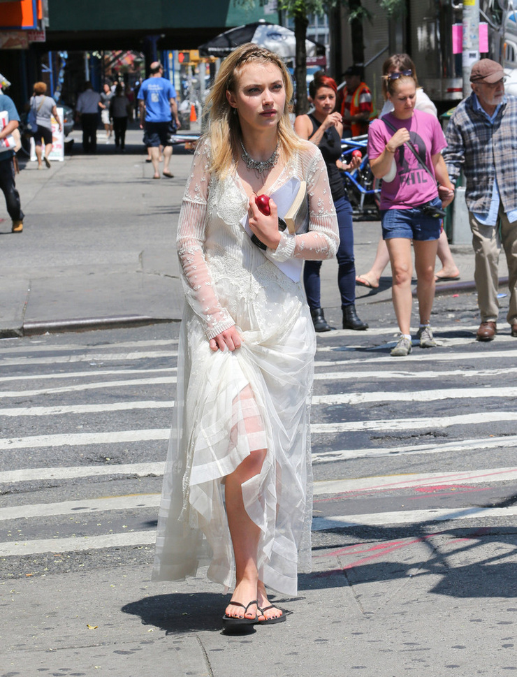 Imogen Poots Imogen Poots