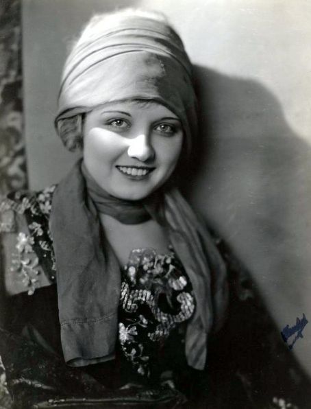 Eva Novak Eva Novak