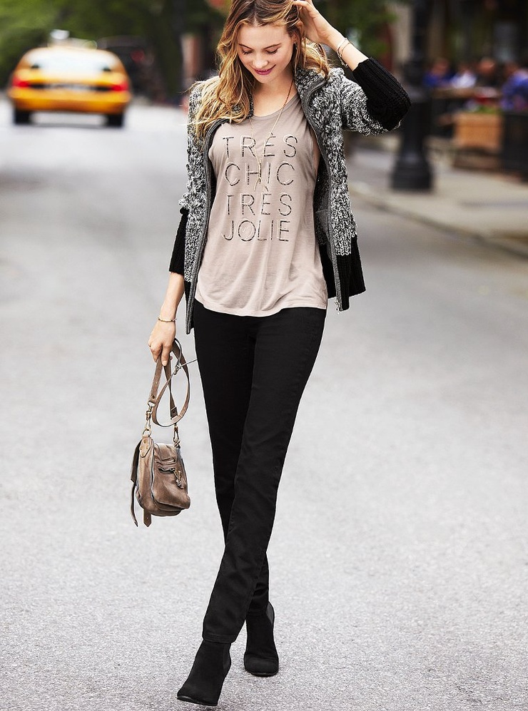 Behati Prinsloo Behati Prinsloo
