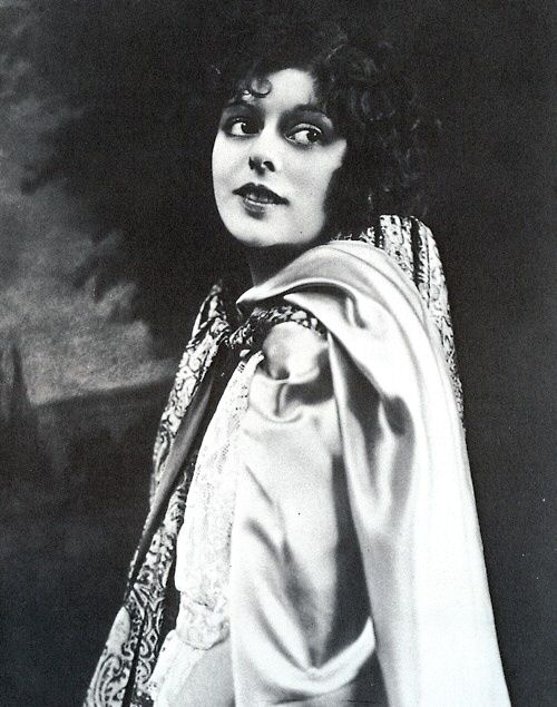 Clarine Seymour Clarine Seymour