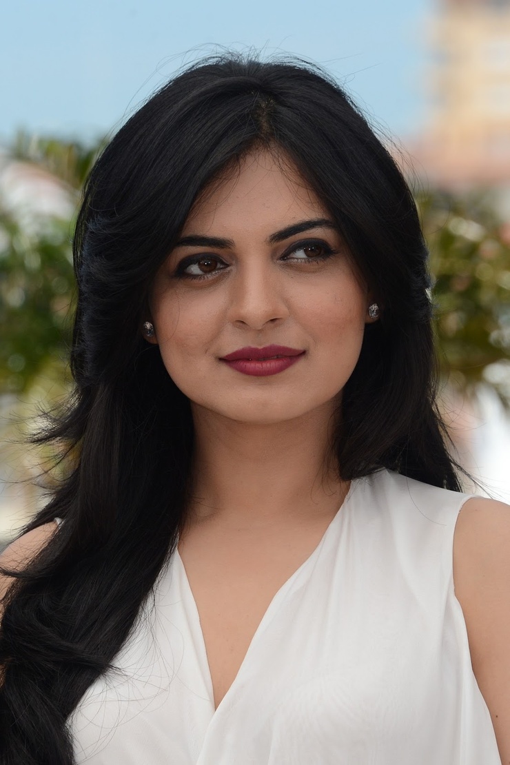 Niharika Singh