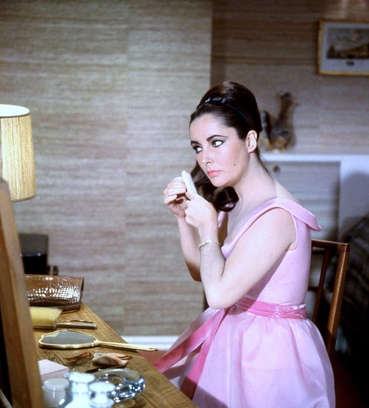 Elizabeth Taylor Elizabeth Taylor
