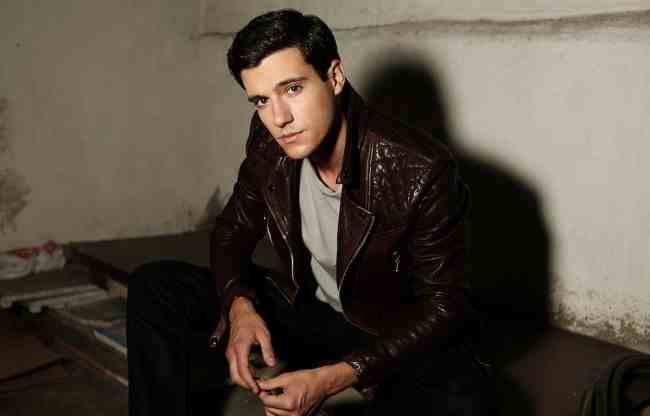 Drew Roy