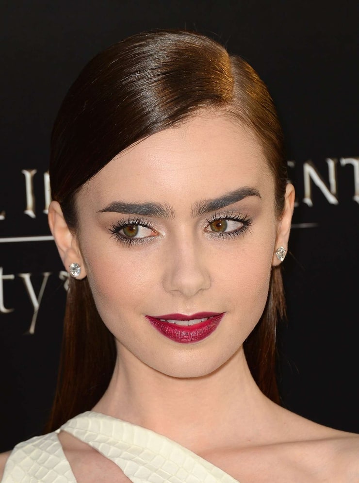 Lily Collins