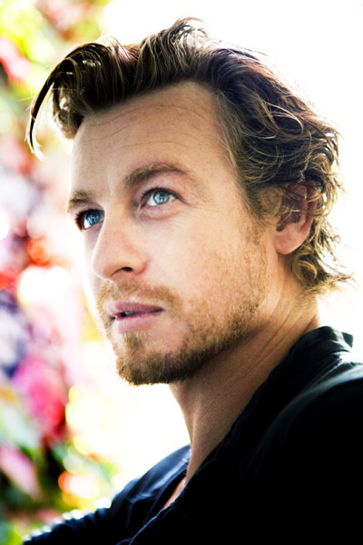 Simon Baker