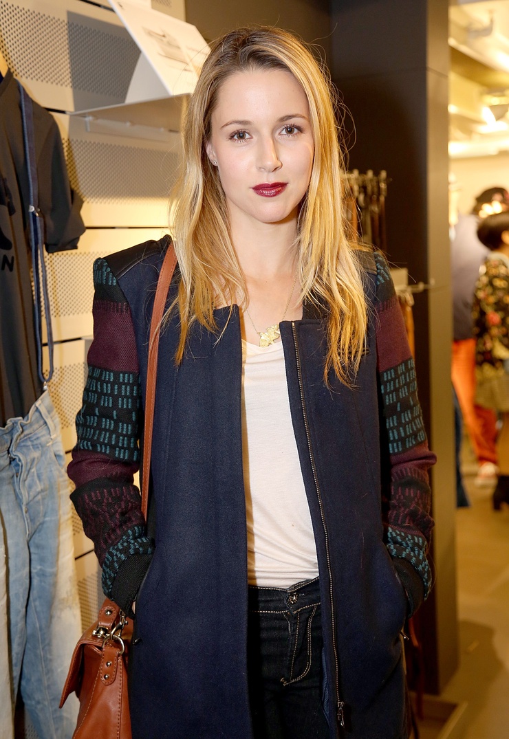 Alona Tal Alona Tal