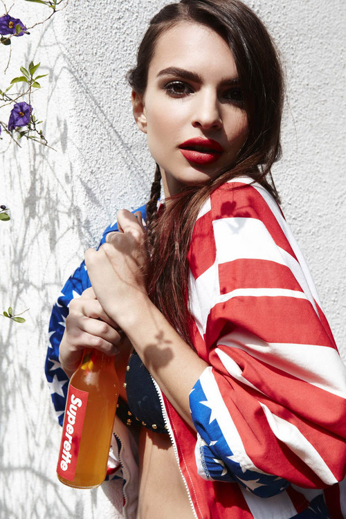 Emily Ratajkowski Emily Ratajkowski