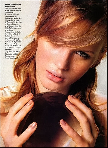 Anne Vyalitsyna