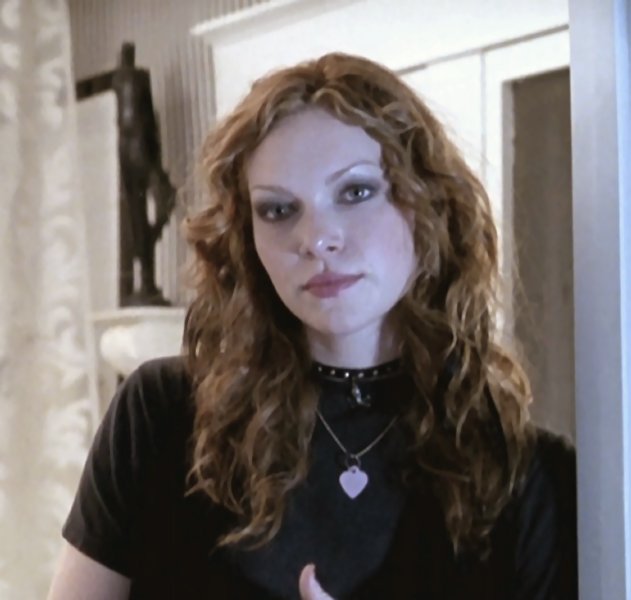 Laura Prepon