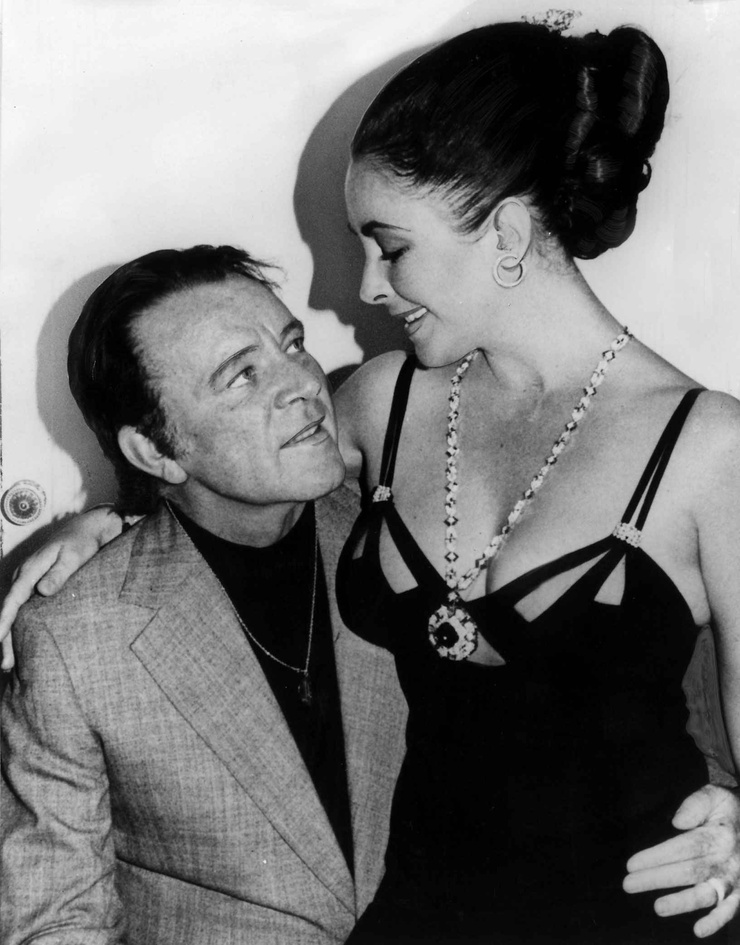 Elizabeth Taylor Elizabeth Taylor