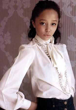 Amaya Louis