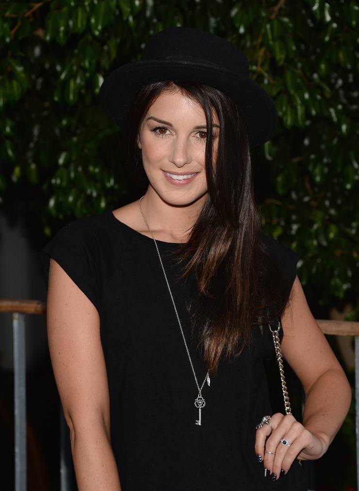 Shenae Grimes Shenae Grimes
