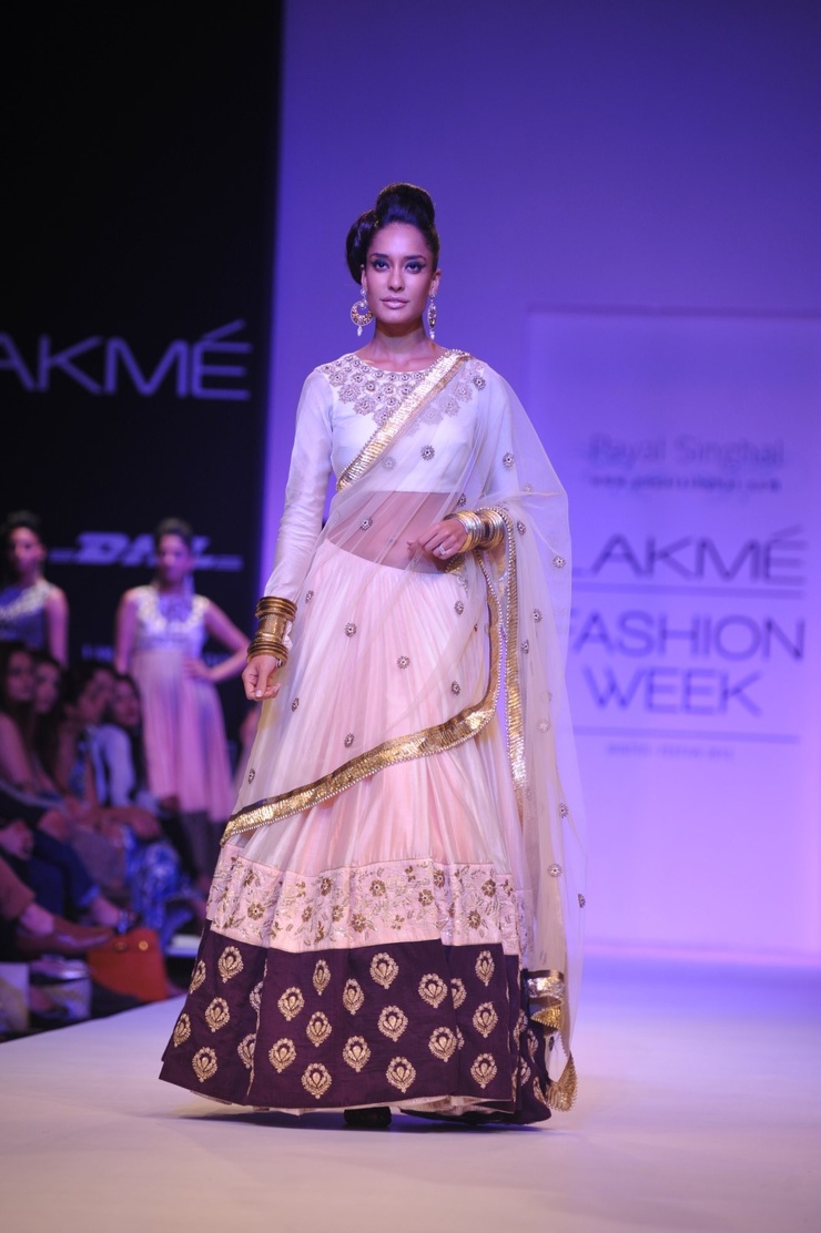 Lisa Haydon