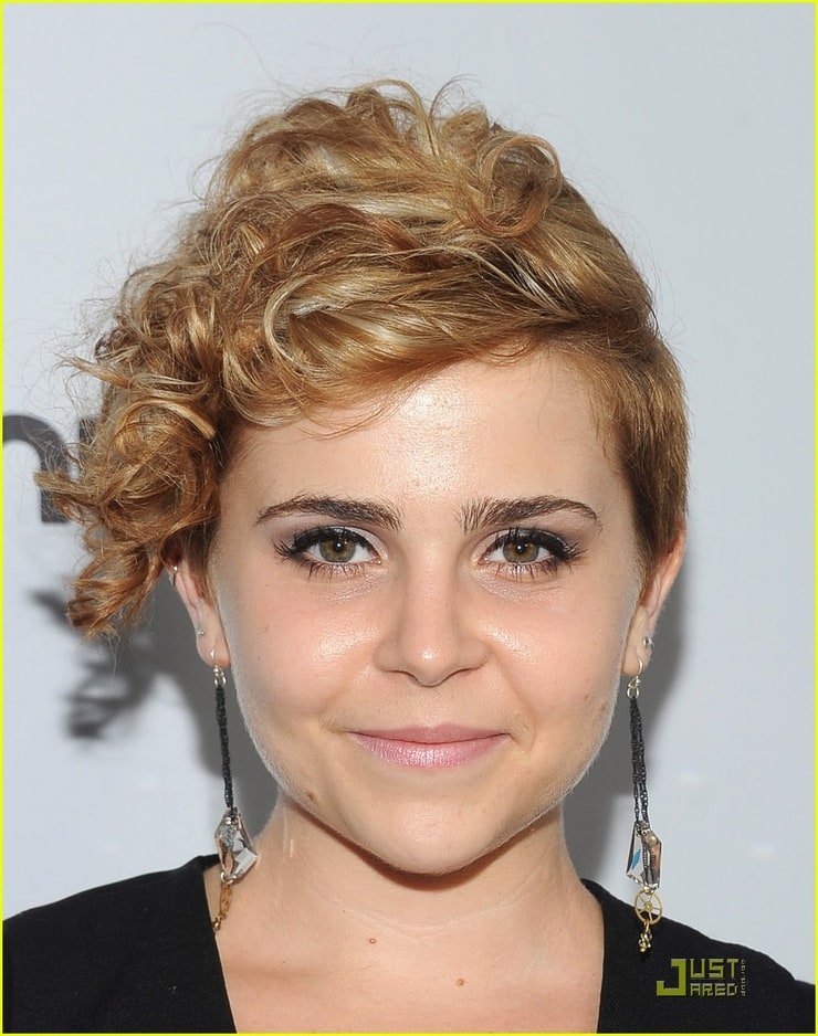 Mae Whitman