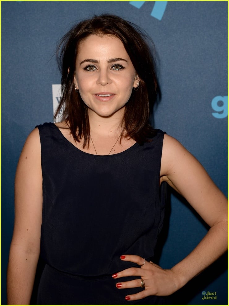 Mae Whitman