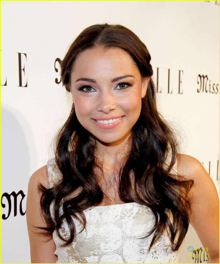 Jessica Parker Kennedy