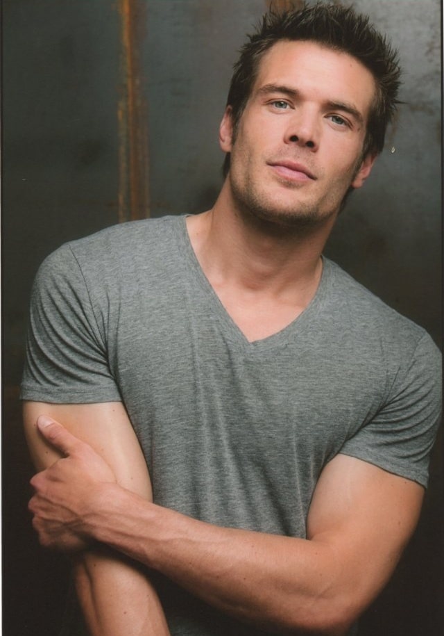 Charlie Weber