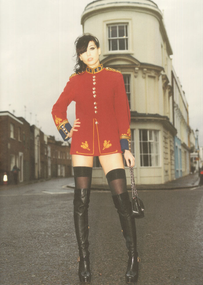 Daisy Lowe