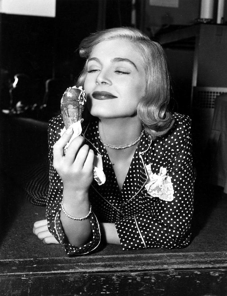 Lizabeth Scott