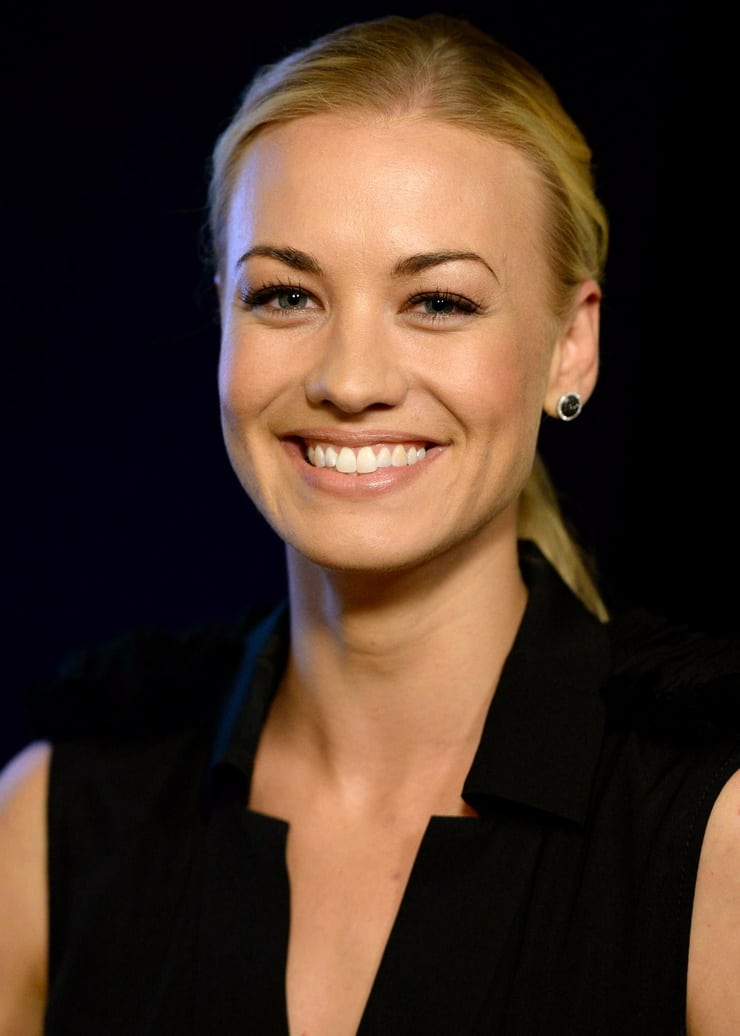 Yvonne Strahovski Yvonne Strahovski