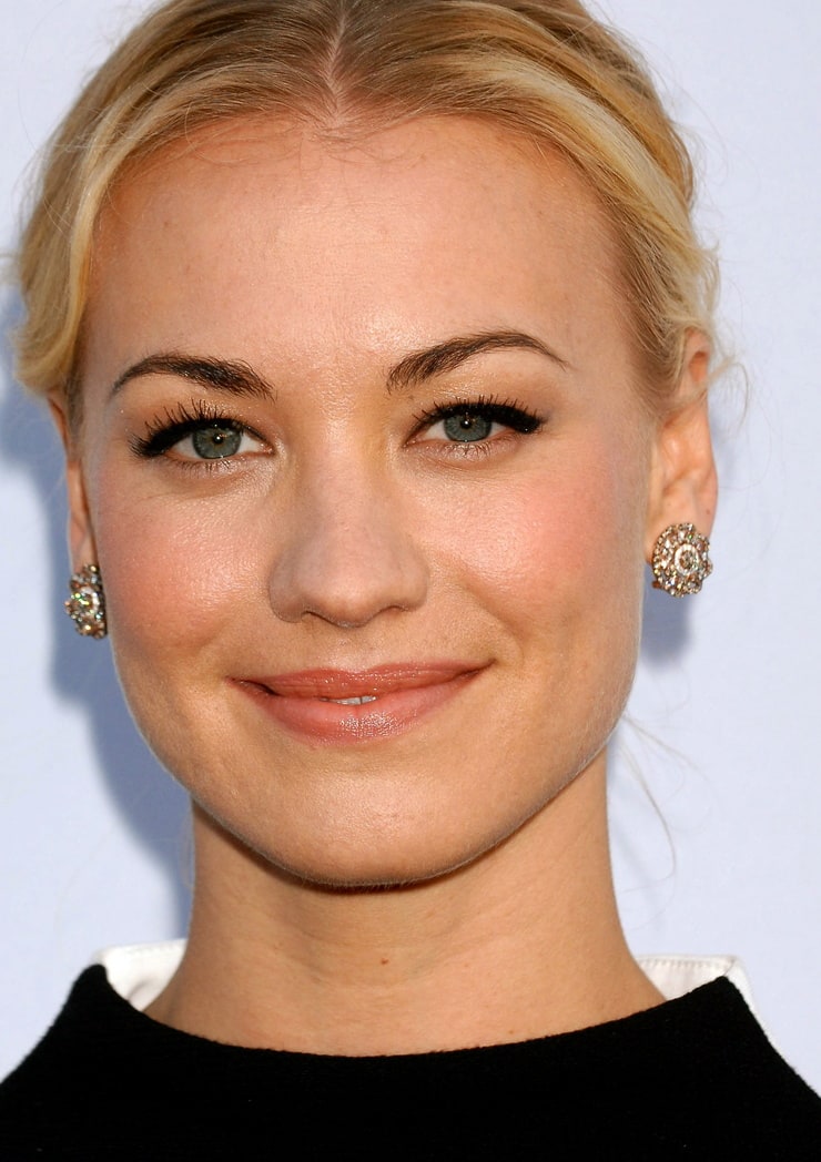 Yvonne Strahovski