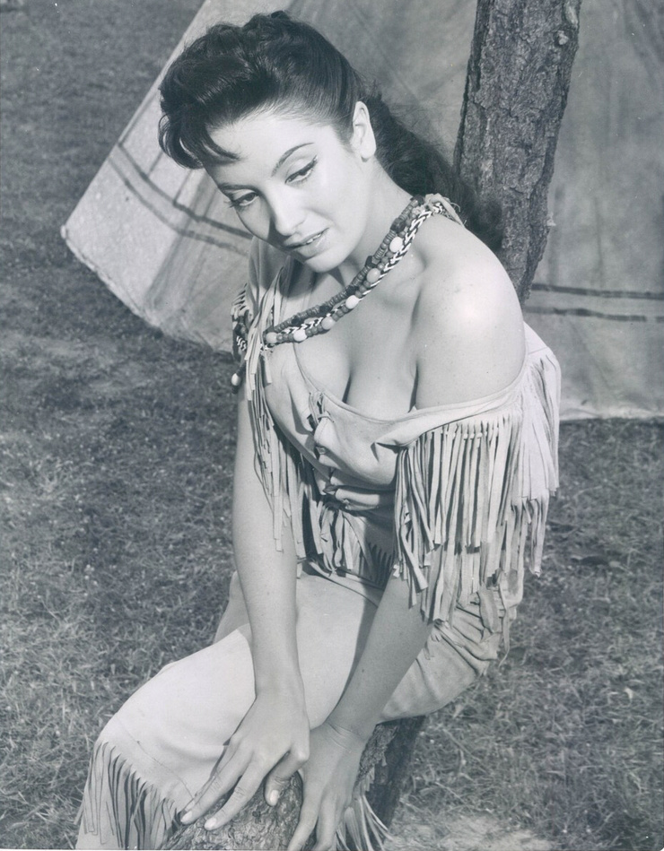 Linda Cristal Linda Cristal