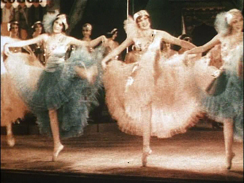Gold Diggers of Broadway (1929)
