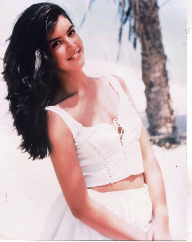 Phoebe Cates picture