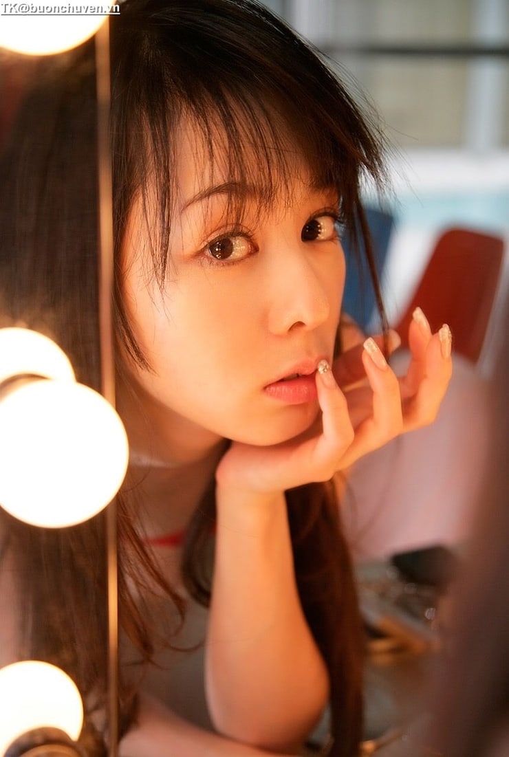 Rina Akiyama Picture