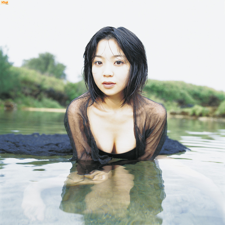 Nana Akiyama Nana Akiyama