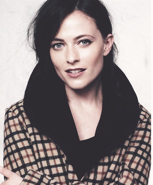 Lara Pulver