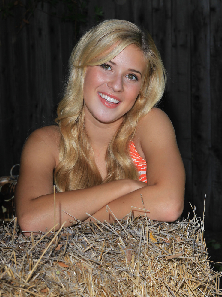 Caroline Sunshine Caroline Sunshine