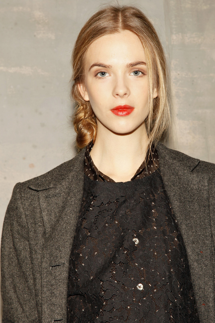 VIKTORIA KVALSVIK