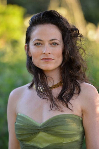 Lara Pulver