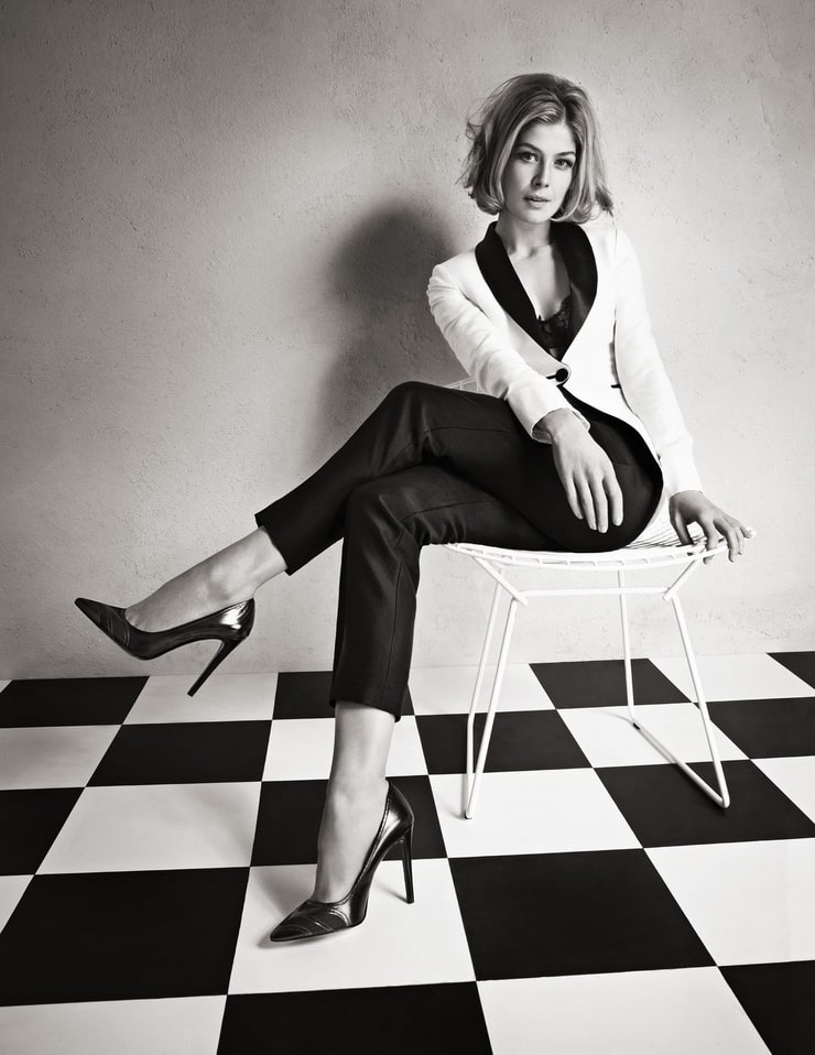 Rosamund Pike